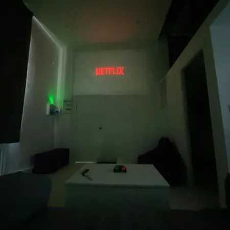 Capsule Espace-jacuzzi-cinema-nintendo Switch *